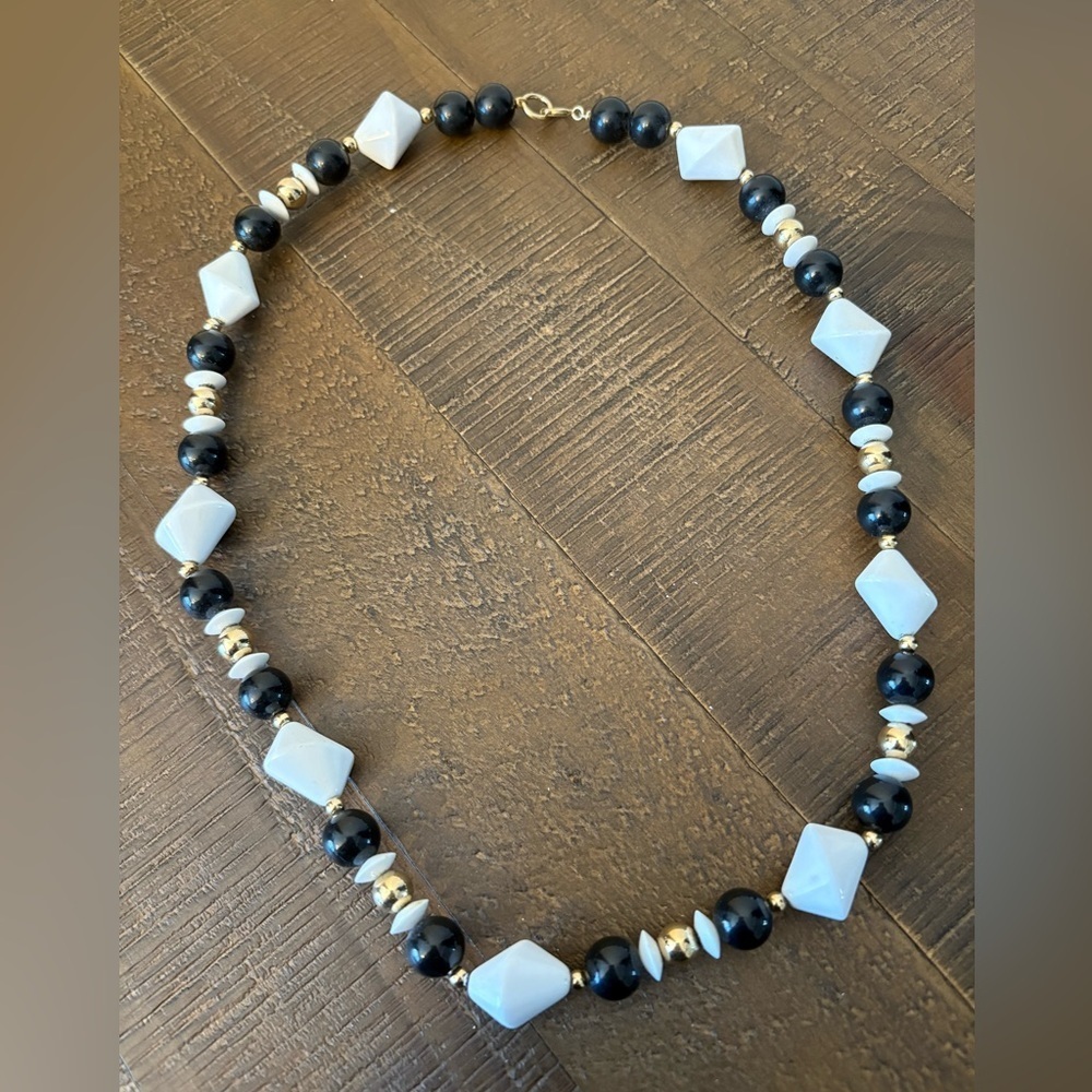 Gold Black and White Beaded Necklace #410 - Picture 1 of 2